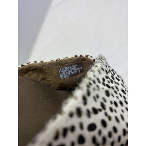 Yellowbox Kassie Cheetah SANDALS Women's 7 Slip On Cross Strap Beige Black - Picture 6 of 7